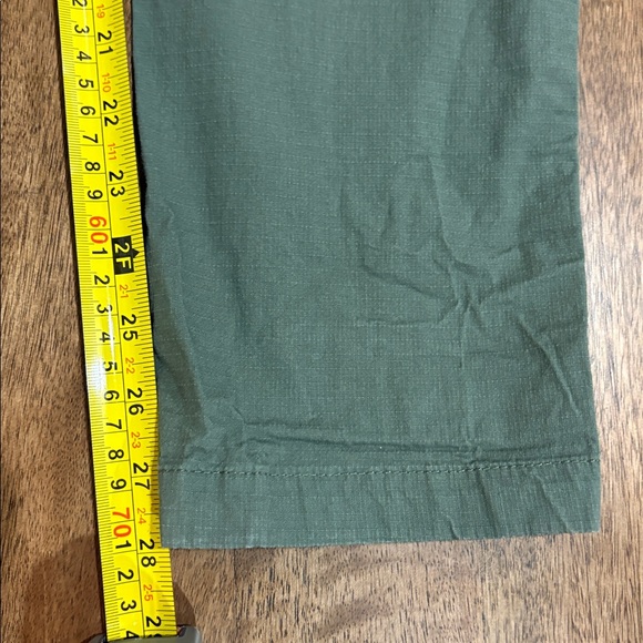 Vuori Olive Green Track Joggers with White Drawstring - Picture 7 of 10